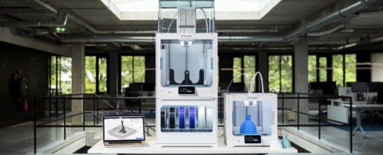 Ultimaker S5 Pro Bundle bringt industrielle Fertigung ins Büro