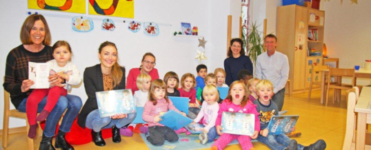 Kleine Kunstwerke für die Weihnachtspost …  … und die Adventskalender der GFOS mbH von den „Kleinen Füßen“