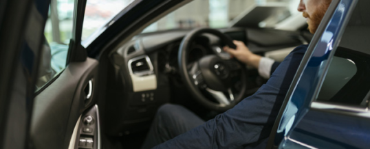 Wie können Autofahrer den Spritverbrauch senken? – Aktuelle Verbraucherfrage der ERGO Versicherung