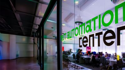 Das Test Automation Framework von Concept Reply prüft Ladestationen für Elektrofahrzeuge